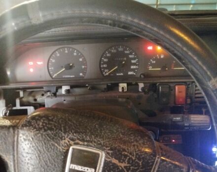 Серый Мазда 929, объемом двигателя 2 л и пробегом 10 тыс. км за 1300 $, фото 7 на Automoto.ua