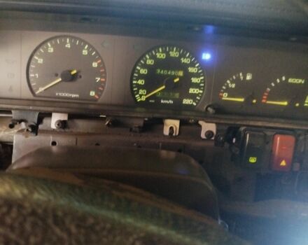 Серый Мазда 929, объемом двигателя 2 л и пробегом 10 тыс. км за 1300 $, фото 6 на Automoto.ua