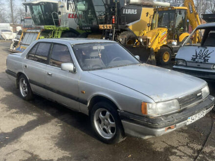 Мазда 929 1988 у Умани на Automoto.ua Сірий Мазда 929, об'ємом двигуна 0 л та пробігом 250 тис. км за 750 $, фото 1 на Automoto.ua