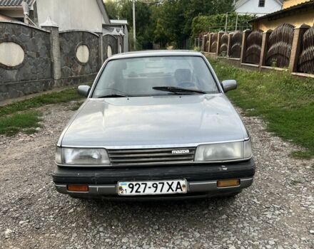 Серый Мазда 929, объемом двигателя 2.2 л и пробегом 310 тыс. км за 900 $, фото 1 на Automoto.ua