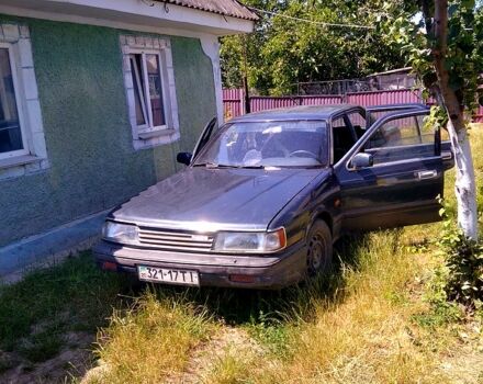 Синій Мазда 929, об'ємом двигуна 2 л та пробігом 220 тис. км за 1350 $, фото 6 на Automoto.ua