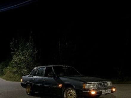 Синий Мазда 929, объемом двигателя 2 л и пробегом 270 тыс. км за 728 $, фото 1 на Automoto.ua