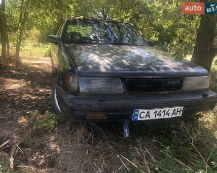 Синий Мазда 929, объемом двигателя 2.2 л и пробегом 350 тыс. км за 1457 $, фото 1 на Automoto.ua