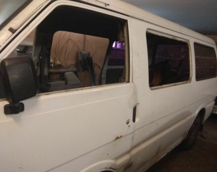 Білий Мазда B-series, об'ємом двигуна 2 л та пробігом 100 тис. км за 716 $, фото 1 на Automoto.ua