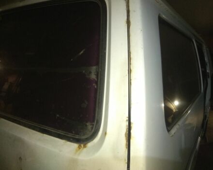 Білий Мазда B-series, об'ємом двигуна 2 л та пробігом 100 тис. км за 716 $, фото 2 на Automoto.ua