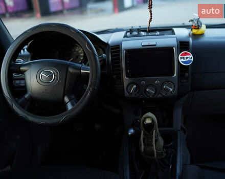 Мазда BT-50, об'ємом двигуна 2.5 л та пробігом 337 тис. км за 9999 $, фото 7 на Automoto.ua