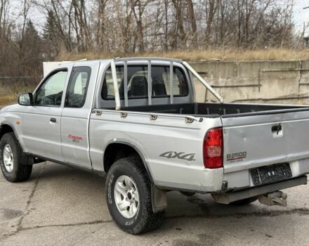 Серый Мазда БТ-50, объемом двигателя 0 л и пробегом 118 тыс. км за 3750 $, фото 1 на Automoto.ua