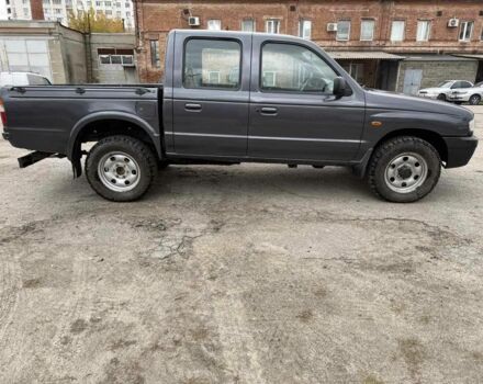 Серый Мазда БТ-50, объемом двигателя 2.5 л и пробегом 233 тыс. км за 3800 $, фото 4 на Automoto.ua