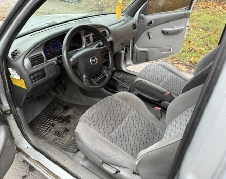 Серый Мазда БТ-50, объемом двигателя 2.5 л и пробегом 240 тыс. км за 3000 $, фото 9 на Automoto.ua