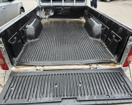 Серый Мазда БТ-50, объемом двигателя 2.5 л и пробегом 240 тыс. км за 3000 $, фото 13 на Automoto.ua