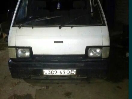 Мазда Бонго 1988 в Подольск (Котовск) на Automoto.ua Белый Мазда Бонго, объемом двигателя 2 л и пробегом 0 тыс. км за 700 $, фото 1 на Automoto.ua