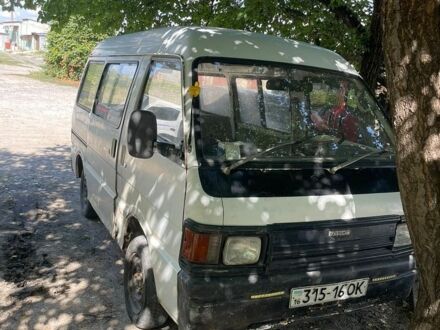 Белый Мазда Бонго, объемом двигателя 0 л и пробегом 700 тыс. км за 1000 $, фото 1 на Automoto.ua