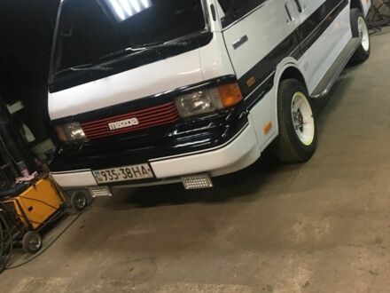 Мазда Бонго 1994 в Полтаве на Automoto.ua Белый Мазда Бонго, объемом двигателя 0.22 л и пробегом 280 тыс. км за 3500 $, фото 1 на Automoto.ua