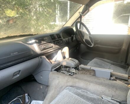 Серый Мазда Бонго, объемом двигателя 2 л и пробегом 300 тыс. км за 2999 $, фото 1 на Automoto.ua