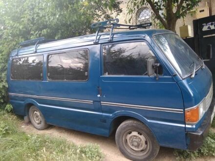 Мазда Bongo 1989 у Одесі на Automoto.ua Синій Мазда Bongo, об'ємом двигуна 0 л та пробігом 370 тис. км за 1300 $, фото 1 на Automoto.ua