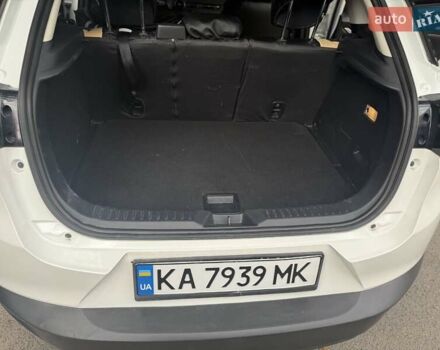Белый Мазда СХ-3, объемом двигателя 2 л и пробегом 87 тыс. км за 15200 $, фото 2 на Automoto.ua