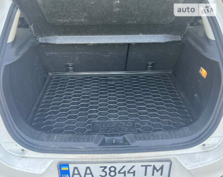 Белый Мазда СХ-3, объемом двигателя 1.5 л и пробегом 72 тыс. км за 23950 $, фото 16 на Automoto.ua