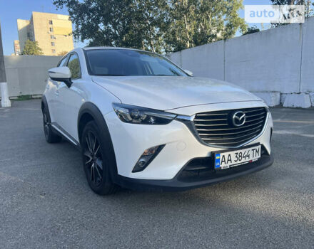 Белый Мазда СХ-3, объемом двигателя 1.5 л и пробегом 72 тыс. км за 23950 $, фото 1 на Automoto.ua