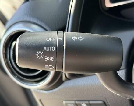 Белый Мазда СХ-3, объемом двигателя 2 л и пробегом 52 тыс. км за 17700 $, фото 26 на Automoto.ua