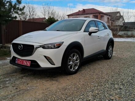 Белый Мазда СХ-3, объемом двигателя 2 л и пробегом 160 тыс. км за 299 $, фото 1 на Automoto.ua