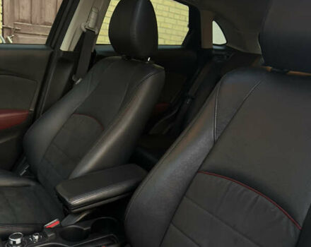 Чорний Мазда СХ-3, об'ємом двигуна 2 л та пробігом 149 тис. км за 15000 $, фото 13 на Automoto.ua