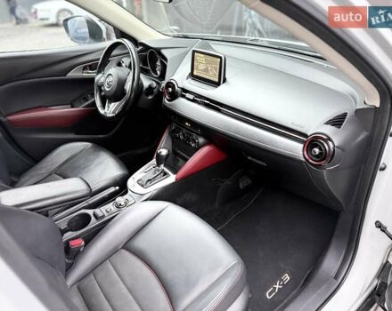 Серый Мазда СХ-3, объемом двигателя 2 л и пробегом 151 тыс. км за 12300 $, фото 48 на Automoto.ua