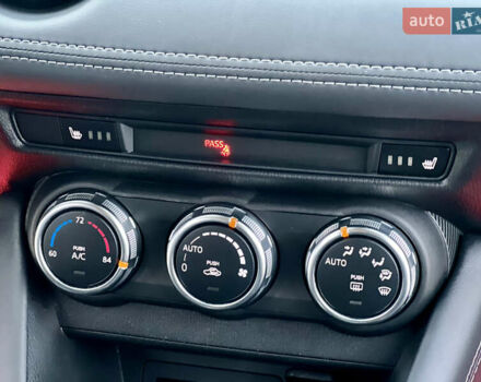 Серый Мазда СХ-3, объемом двигателя 2 л и пробегом 122 тыс. км за 12800 $, фото 24 на Automoto.ua