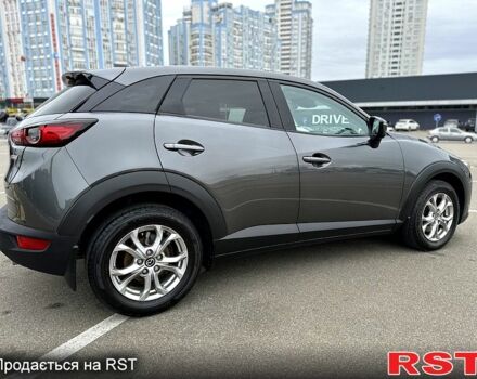 Серый Мазда СХ-3, объемом двигателя 2 л и пробегом 116 тыс. км за 19300 $, фото 3 на Automoto.ua