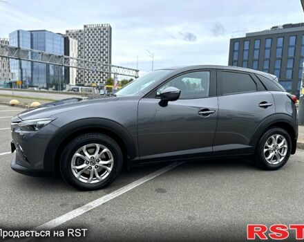 Серый Мазда СХ-3, объемом двигателя 2 л и пробегом 116 тыс. км за 19300 $, фото 1 на Automoto.ua