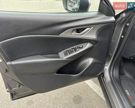 Сірий Мазда СХ-3, об'ємом двигуна 2 л та пробігом 113 тис. км за 18900 $, фото 17 на Automoto.ua