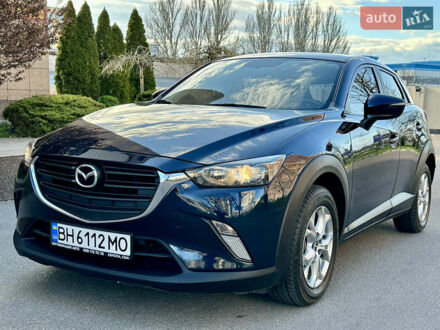 Синий Мазда СХ-3, объемом двигателя 2 л и пробегом 129 тыс. км за 15000 $, фото 1 на Automoto.ua