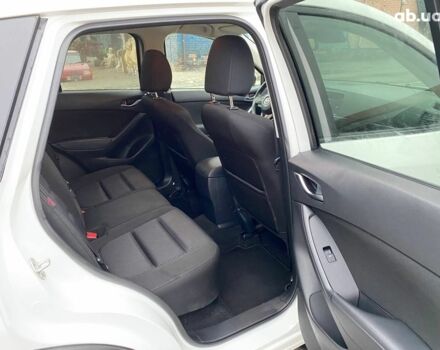 Белый Мазда СХ-5, объемом двигателя 2.2 л и пробегом 210 тыс. км за 12800 $, фото 2 на Automoto.ua