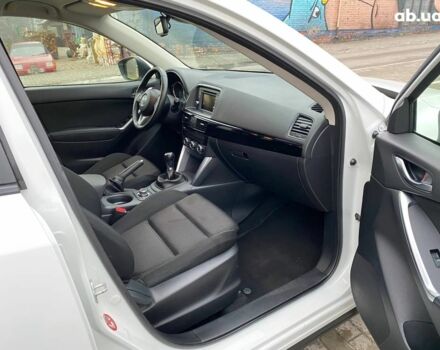 Белый Мазда СХ-5, объемом двигателя 2.2 л и пробегом 210 тыс. км за 12800 $, фото 3 на Automoto.ua