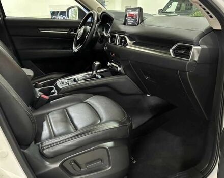 Белый Мазда СХ-5, объемом двигателя 2 л и пробегом 58 тыс. км за 29984 $, фото 8 на Automoto.ua