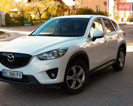 Белый Мазда СХ-5, объемом двигателя 2.2 л и пробегом 220 тыс. км за 13000 $, фото 16 на Automoto.ua
