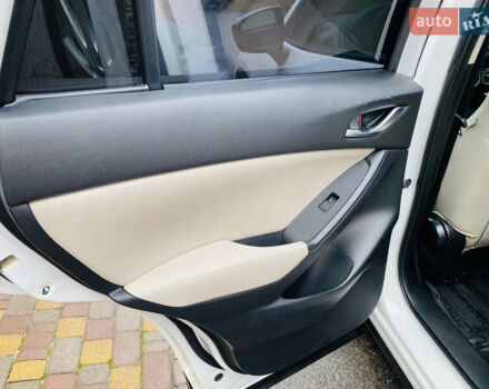 Белый Мазда СХ-5, объемом двигателя 2 л и пробегом 176 тыс. км за 11200 $, фото 30 на Automoto.ua