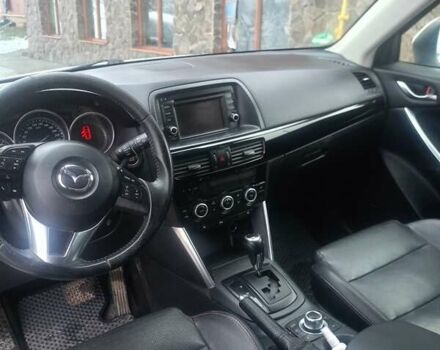 Белый Мазда СХ-5, объемом двигателя 2.19 л и пробегом 208 тыс. км за 13800 $, фото 4 на Automoto.ua