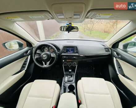 Белый Мазда СХ-5, объемом двигателя 2 л и пробегом 176 тыс. км за 11200 $, фото 5 на Automoto.ua