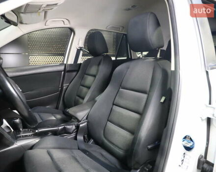 Белый Мазда СХ-5, объемом двигателя 0 л и пробегом 229 тыс. км за 11600 $, фото 22 на Automoto.ua