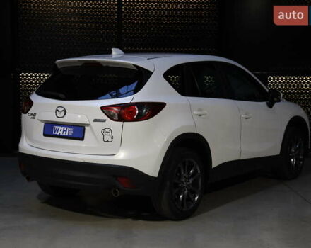Белый Мазда СХ-5, объемом двигателя 0 л и пробегом 229 тыс. км за 11600 $, фото 3 на Automoto.ua