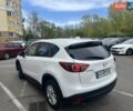 Белый Мазда СХ-5, объемом двигателя 2 л и пробегом 170 тыс. км за 13000 $, фото 3 на Automoto.ua