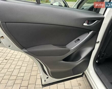 Белый Мазда СХ-5, объемом двигателя 2.2 л и пробегом 199 тыс. км за 12500 $, фото 37 на Automoto.ua