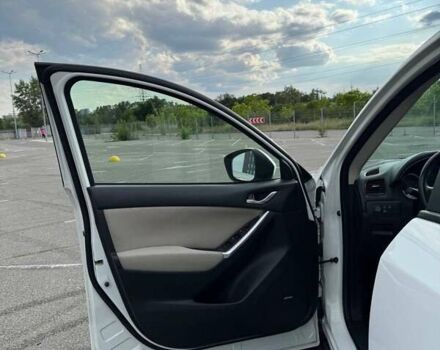 Белый Мазда СХ-5, объемом двигателя 2 л и пробегом 217 тыс. км за 13700 $, фото 24 на Automoto.ua