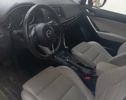 Мазда СХ-5 2012 в Ивано-Франковске на Automoto.ua Белый Мазда СХ-5, объемом двигателя 2 л и пробегом 105 тыс. км за 13600 $, фото 6 на Automoto.ua