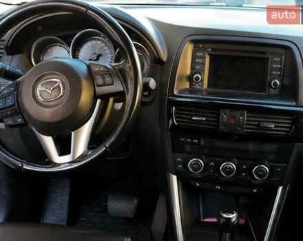 Белый Мазда СХ-5, объемом двигателя 2.19 л и пробегом 220 тыс. км за 13900 $, фото 8 на Automoto.ua