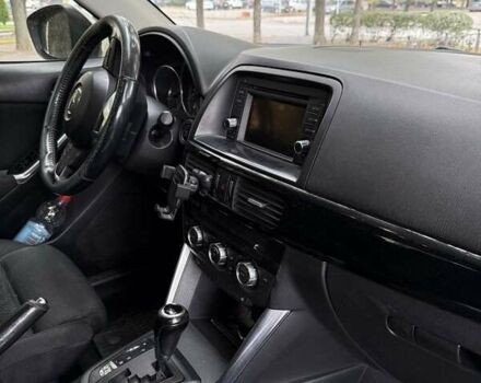 Білий Мазда СХ-5, об'ємом двигуна 2 л та пробігом 250 тис. км за 11500 $, фото 5 на Automoto.ua