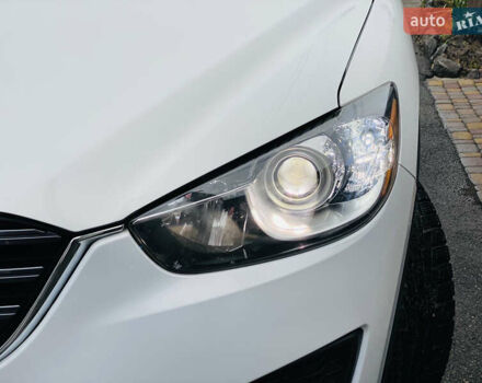 Білий Мазда СХ-5, об'ємом двигуна 2 л та пробігом 173 тис. км за 10999 $, фото 15 на Automoto.ua