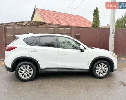 Белый Мазда СХ-5, объемом двигателя 2 л и пробегом 176 тыс. км за 11200 $, фото 50 на Automoto.ua