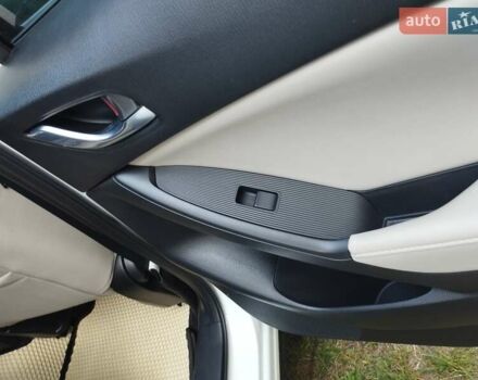 Мазда СХ-5 2012 в Виннице на Automoto.ua Белый Мазда СХ-5, объемом двигателя 2 л и пробегом 171 тыс. км за 12400 $, фото 25 на Automoto.ua