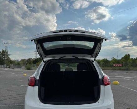 Белый Мазда СХ-5, объемом двигателя 2 л и пробегом 217 тыс. км за 13700 $, фото 44 на Automoto.ua